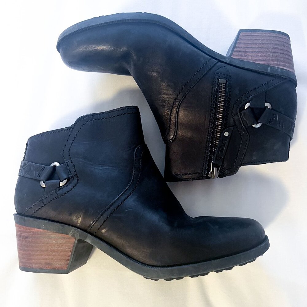 TEVA Foxy Ankle Boot Heeled Black Leather Women’s Waterproof Bootie Sz 9 / 40 - Picture 5 of 14